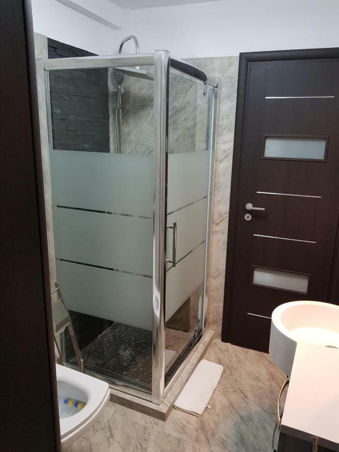 Bk Hotel Năvodari Buitenkant foto