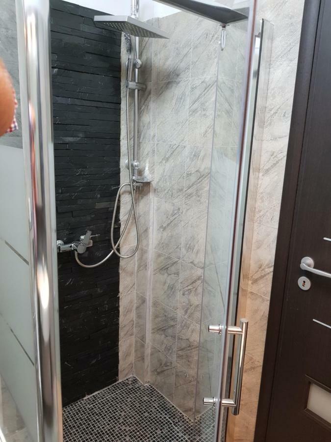 Bk Hotel Năvodari Buitenkant foto