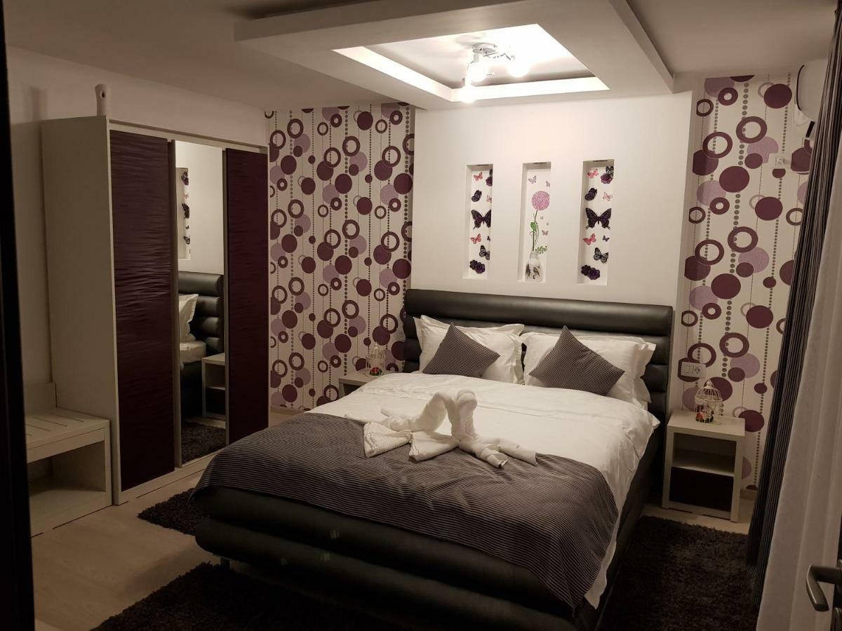 Bk Hotel Năvodari Buitenkant foto